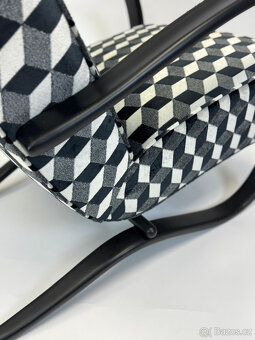 Luxusní křeslo Halabala H269 po kompletní renovaci - 7