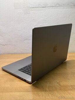 MacBook Pro 16” 2021 /16GB/M1 Pro/512GB/Záruka - 7