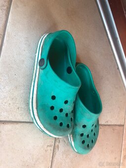 Dětské sportovní boty, ploutve, rukávky do bazénu - 7