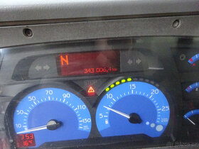 Renault 320.26 6x2 KOMUNÁL SCHORLING - 7