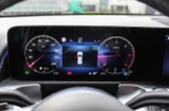 Mercedes-Benz GLB 200d A/T - 7