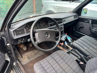 Mercedes 190e 2.3 - 7