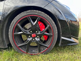 Honda Civic Type R GT 2.0 VTEC 228 kW (310 koní) - 7