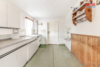 Prodej domu se zahradou, Tetčiněves, okres Litoměřice - 7