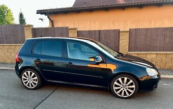 Volkswagen Golf V 1.9 TDi - 7