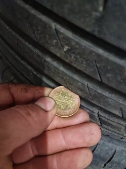Goodyear 205/55 r16 - 7