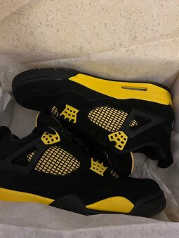 JORDAN 4 - YELLOW THUNDER - 7