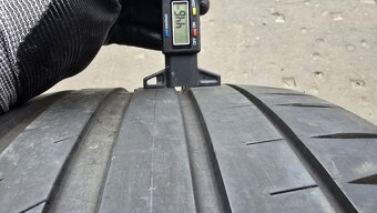 Letní pneu 255/35/19 Michelin - 7