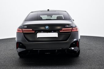 BMW i5 M60 - 7