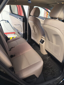 Hyundai Tucson 1.7 CRDi Byznys třída - 7