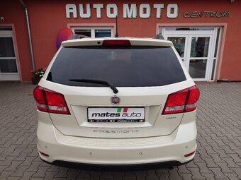 Fiat Freemont 2012 2.0 Multijet Lounge 125kW 4WD - 7