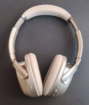 Vyměním Bezdrátová sluchátka JBL Tour One M2 v záruce . - 7