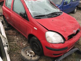 Toyota Yaris 1,0 VVT-i 2005 48kW - dily z vozu - 7