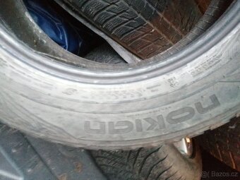 Zimní 225/60 r17 nokian - 7