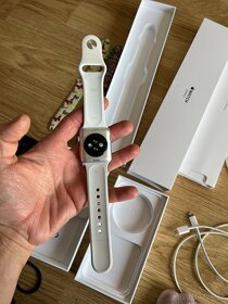 Set iphone 13 128 gb a Apple watch 3 series 38mm - 7