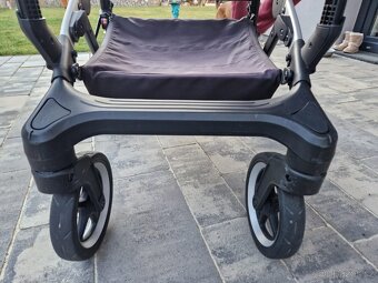 Kombinovaný městský kočárek Thule Sleek - 7