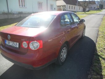 VW Jetta 1.6 benzin, 75kw - 7