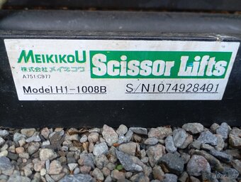 Hydraulický nůžkový zvedák MEIKIKOU - 7