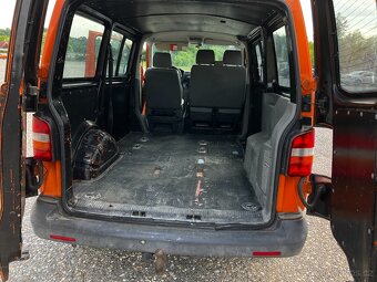 VW Transporter 2,5TDI 96kW 9 míst tažné výhřev - 7
