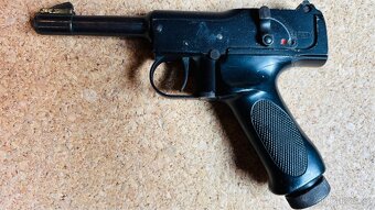 Vzduchová pistol APP 661 Slavia - 7
