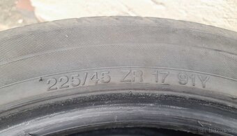 Pneumatiky 225/45 R17 - cena za 4ks - 7