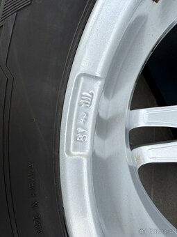 Prodám ALU DEZENT s pneu R16 - 7