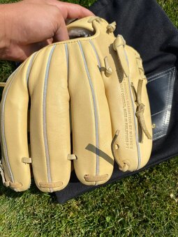 Prodám softballovou/baseballovou rukavici MIZUNO - 7
