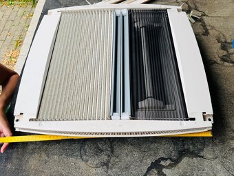 🪟 Prodám okénko z KNAUS VAN TI 650 – 2 roky staré – 3 000 Kč - 7