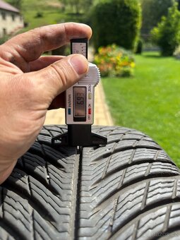 Michelin Pilot Alpin 5 225/40 R19 93W zimní - 7