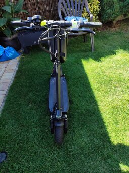 Elektro koloběžka W-tec 700W/ 10" - 7