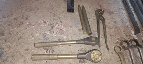 Nejiskřivé nářadí - 7