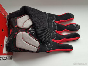 Černo-červené dlouhoprsté rukavice vel. M - 7