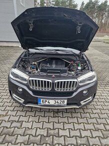 PRODÁM BMW X5 xDrive30d - 7