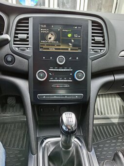 Renault Megane - 7