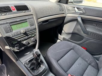 Škoda Octavia 1.6FSI SUPER STAV - 7