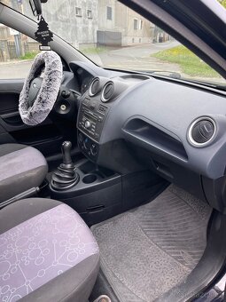 Ford Fiesta 1.3i 2007 - 7