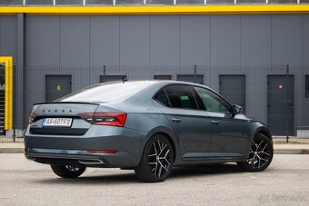 Škoda Superb 2.0 TDI SCR Sportline DSG - 7