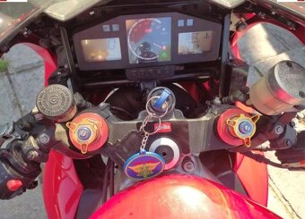 Aprilia Falco SL 1000 - 7