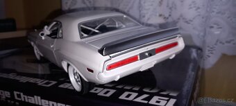 1:18 dodge challenger kowalski od amc - 7