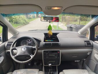 Volkswagen Sharan - 7