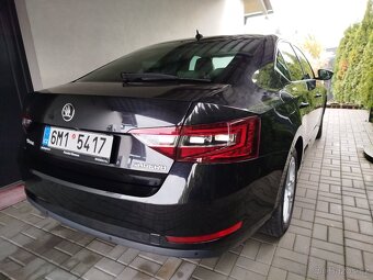 Superb 3, 1.4TSi 110kw Style +, benzín, Čr, Servisní knížka - 7