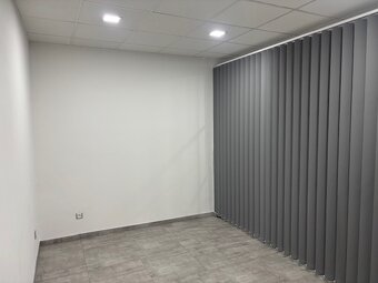 PRONÁJEM OBCHODNÍCH PROSTOR / KANCELÁŘE LITOVEL - 7