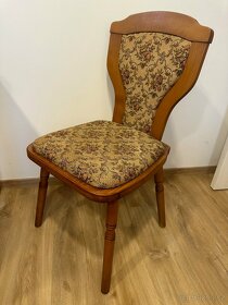 6 kusů dřevěných židlí na chalupu - 7