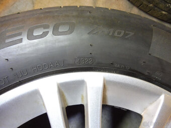 Prodám orig.15" litá kola s letními pneu. na VOLVO V40 - 7