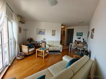 Plně zařízený apartmán jen 100 m od moře – Trogir, 240.000 € - 7