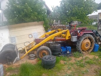 Prodám traktor RS-09 4valec - 7