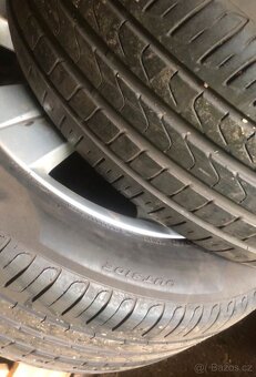 Alu kola Mercedes 5x112 r17 7j et56 pneu 225/55/17 - 7