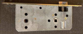 Dveřní kování HOPPE se zadlabávacím zámkem GEGE na WC - 7