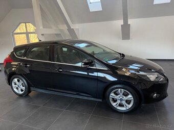 FORD FOCUS 1.6 110 kW BENZÍN 6MT SPORT PAKET 2012 - 7