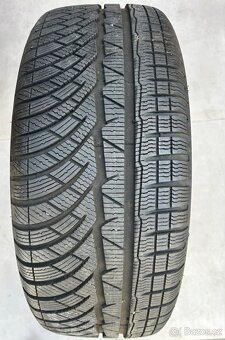 Zimní sada Mercedes R18 z Mercedes Cls w257 245/45 - 7